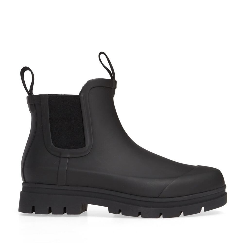 Everlane Matte Black Chelsea Rain Boot - Lug Sole